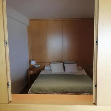 Appartement En 1ª Linea De Mar Con Excepcionales Vistas A La Bahia En